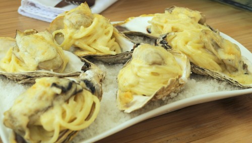 Spaghetti carbonara over fresh oysters (Discovery Shores Boracay)