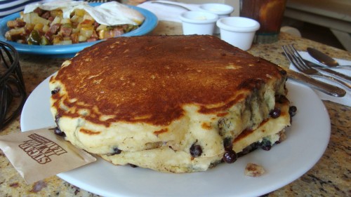 Blue Monkeys - Buttermilk pancakes with blueberries and bananas